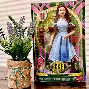 ✨ Wicked Movie Dolls – Dorothy (Brand New in Box!) ✨